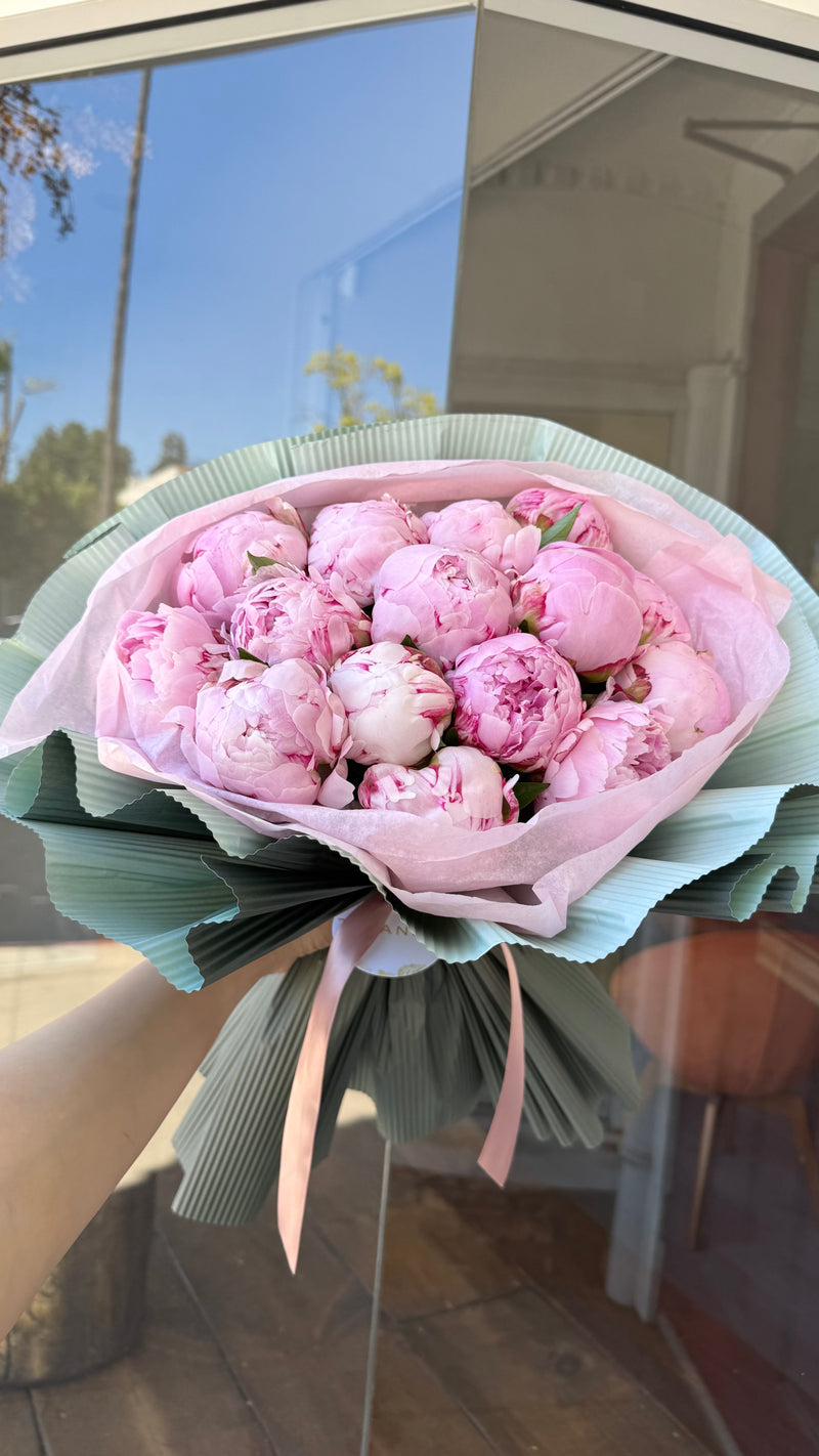 15 Light Pink Peony Bouquet