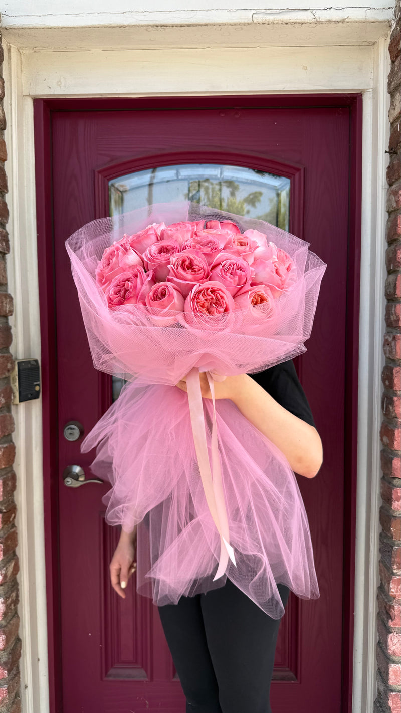 Garden Rose Tulle Bouquet