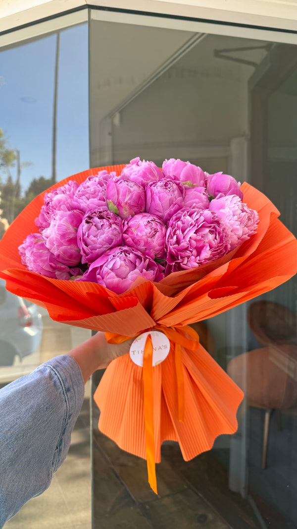 15 Stem Peony Bouquet