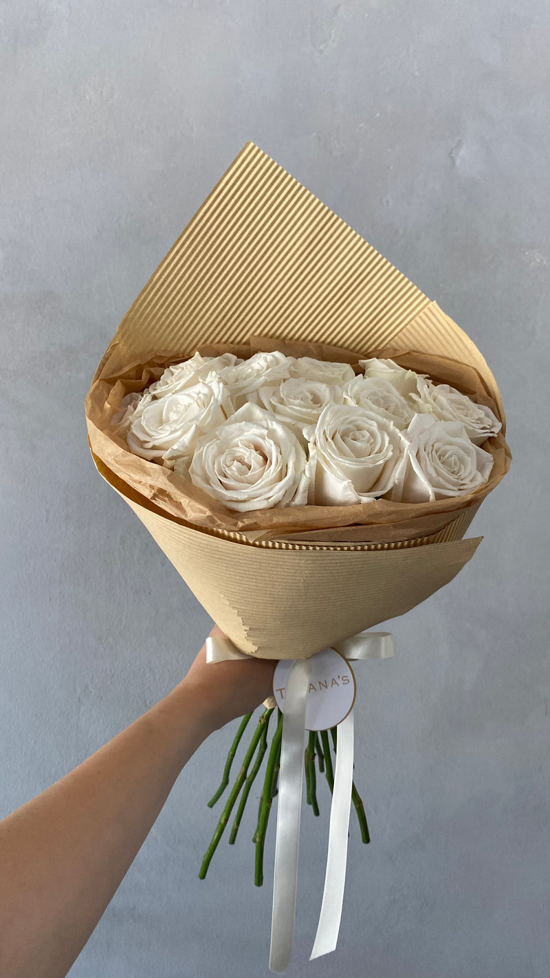 12 Rose Bouquet